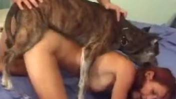 Deep sex with the dog for a naked wife with tight pussy