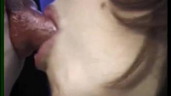 Dick-blowing novice lady ultimately screws the canine