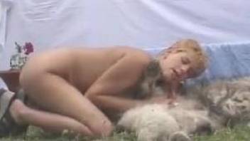 Blonde with saggy tits, insane outdoor dog sex on cam